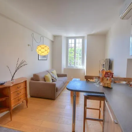 4 - Cosy Old * אנטיב
