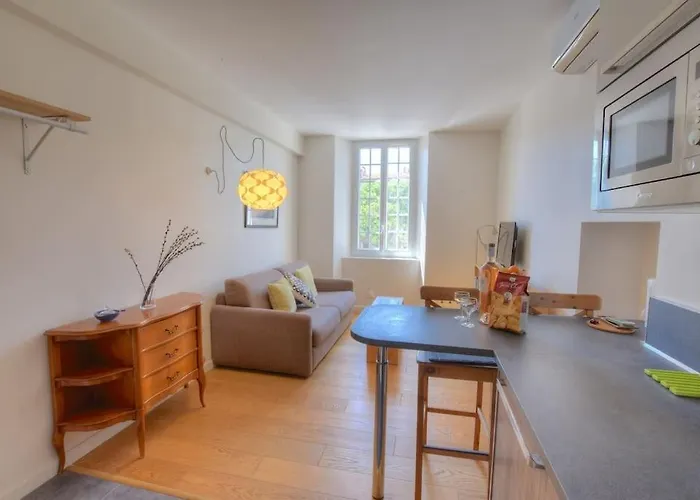 4 - Cosy Old * אנטיב